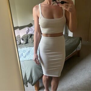 2 piece LILYFUL nude set SIZE SMALL